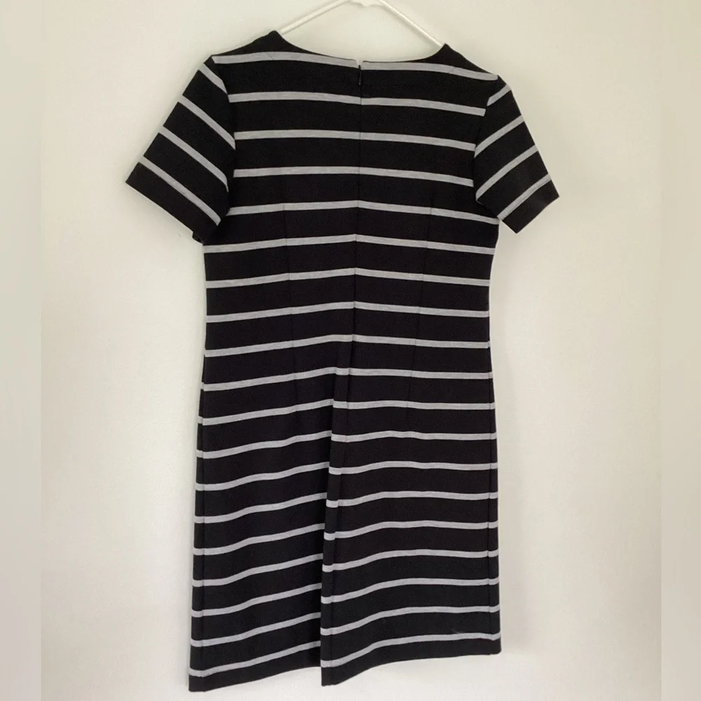 Gap two pocket zip back dress - Picture 3 of 3